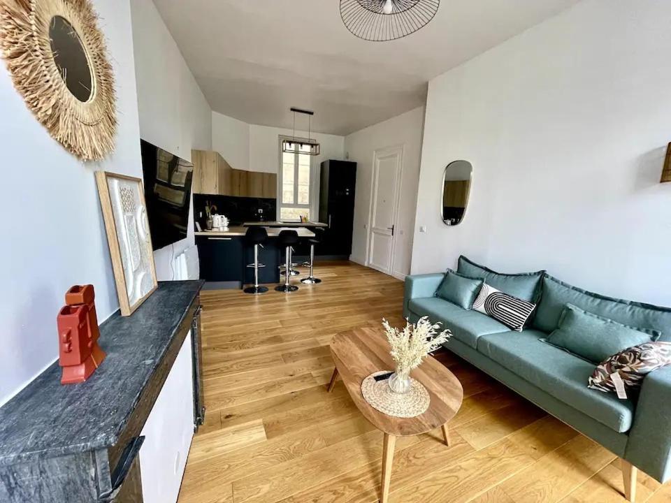 Superbe Appartement Neuf - Place Pey Berland Bordeaux Dış mekan fotoğraf